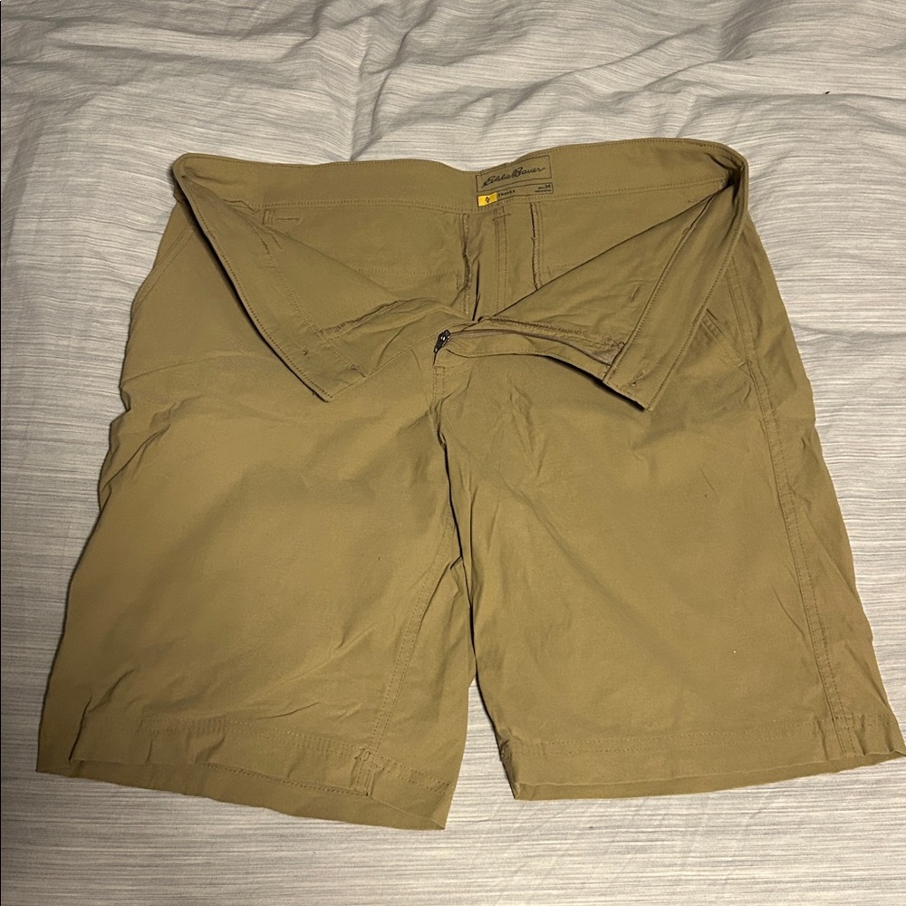 Eddie Bauer Men's Khaki Flat-Front Shorts